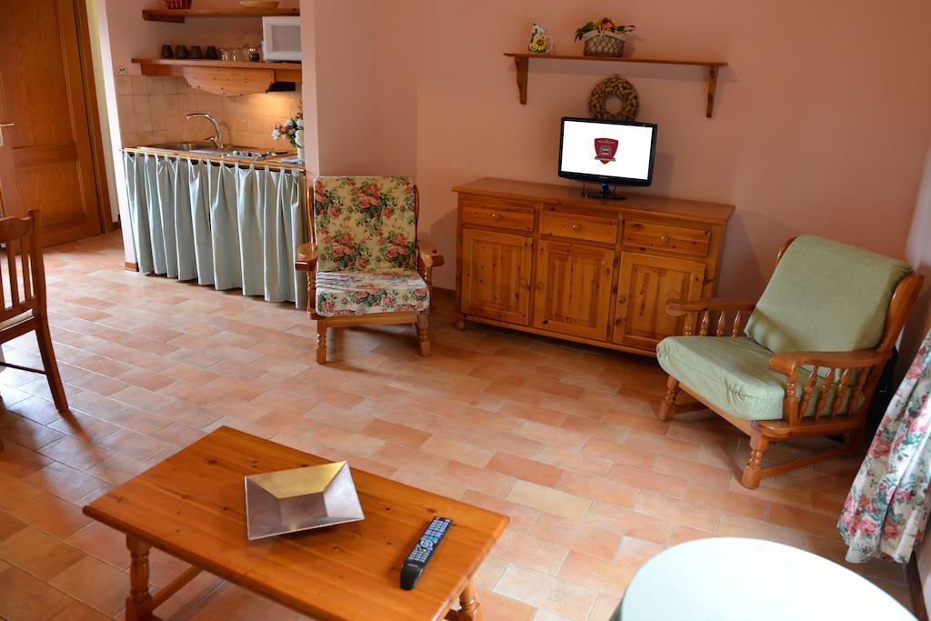 Agriturismo Isola Augusta Palazzolo dello Stella Pokoj fotografie